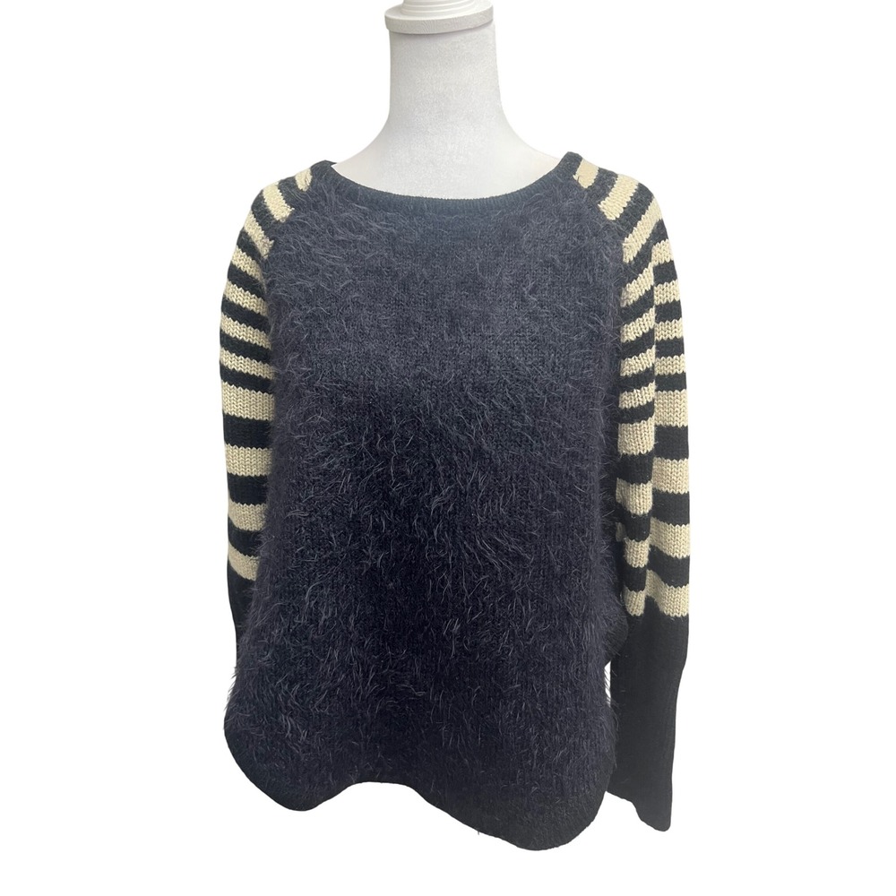 YA Los Angeles Sweater Womens Sz M Eyelash Knit Striped Raglan Black Cream Indie